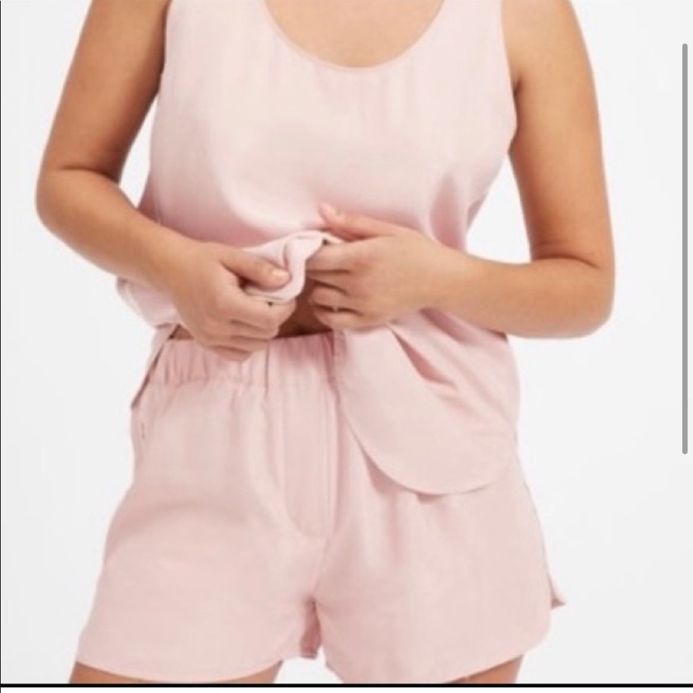 Everlane 100% Silk Pink Sleep Shorts Size Medium